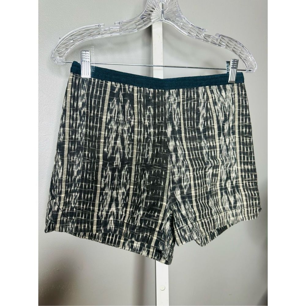 Ecote Urban Outfitters High Rise Printed Boho Shorts Size 6